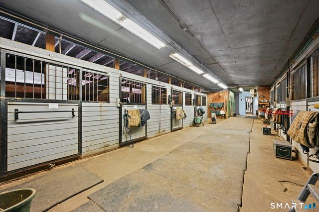 80-90 Comstock Hill Road, Norwalk, CT 06850