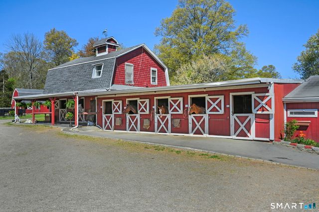 80-90 Comstock Hill Road, Norwalk, CT 06850