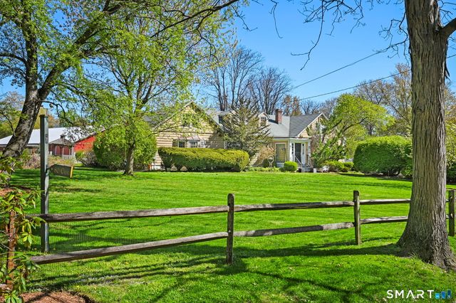 80-90 Comstock Hill Road, Norwalk, CT 06850