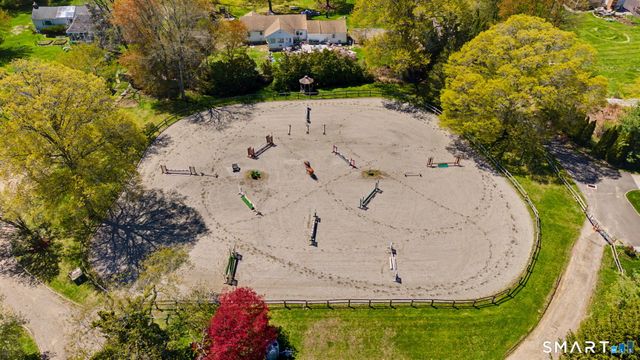 80-90 Comstock Hill Road, Norwalk, CT 06850