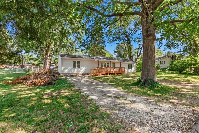 2308 NW 86TH Terrace, Kansas City, MO 64154