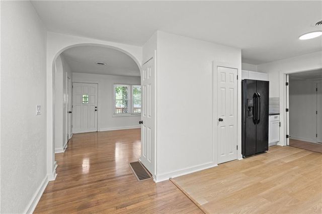 2308 NW 86TH Terrace, Kansas City, MO 64154