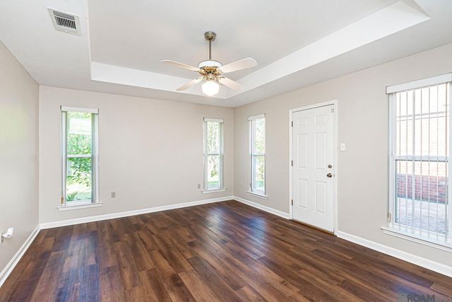 1026 W Tom Stokes Ct, Saint George, LA 70810