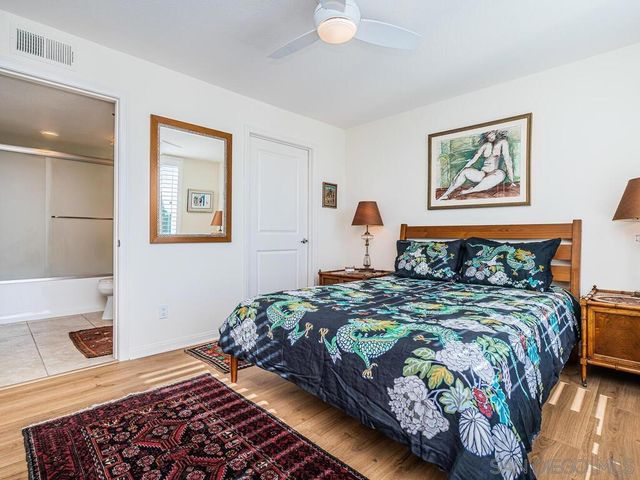 924 Hornblend Street 302, San Diego, CA 92109