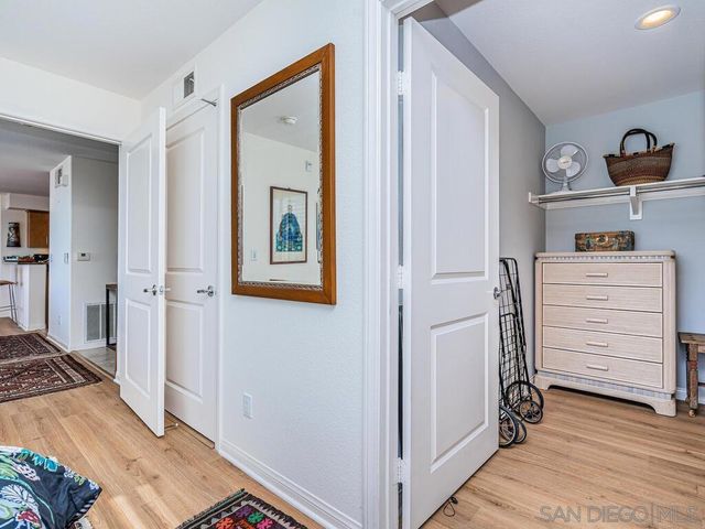 924 Hornblend Street 302, San Diego, CA 92109