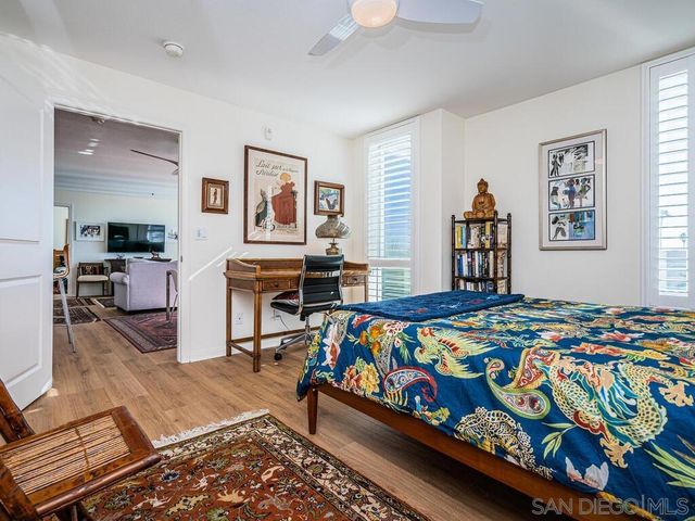 924 Hornblend Street 302, San Diego, CA 92109