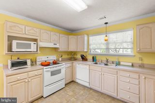 100 CANDLEWICK DR, Winchester, VA 22602