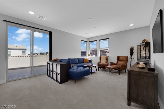 449 Crown Mesa Avenue, Las Vegas, NV 89138