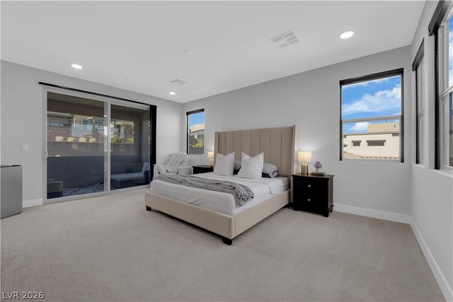 449 Crown Mesa Avenue, Las Vegas, NV 89138