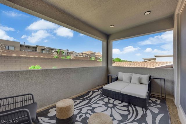 449 Crown Mesa Avenue, Las Vegas, NV 89138