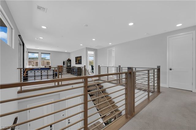 449 Crown Mesa Avenue, Las Vegas, NV 89138