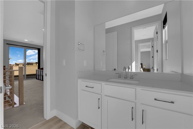 449 Crown Mesa Avenue, Las Vegas, NV 89138