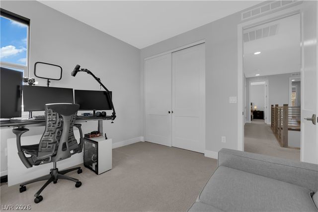 449 Crown Mesa Avenue, Las Vegas, NV 89138