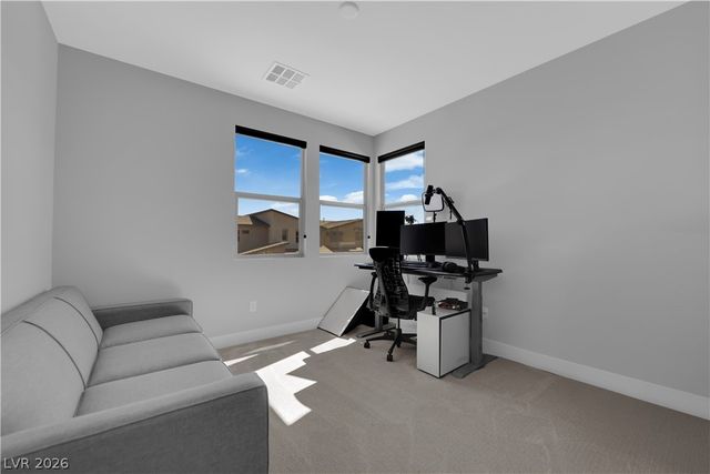 449 Crown Mesa Avenue, Las Vegas, NV 89138