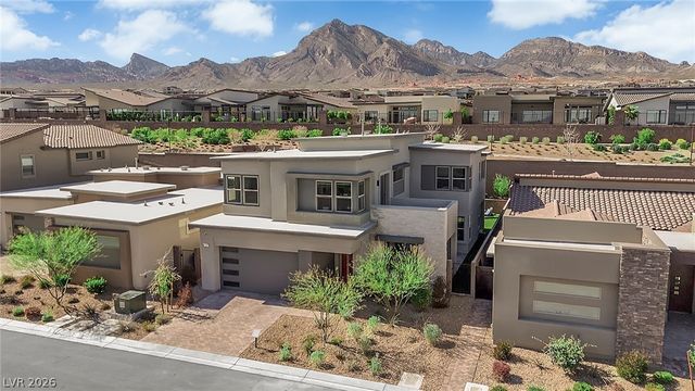 449 Crown Mesa Avenue, Las Vegas, NV 89138