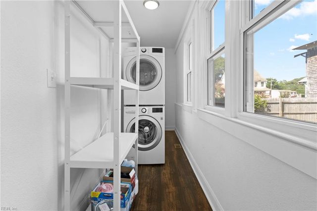 215 W 32nd ST, Norfolk, VA 23504
