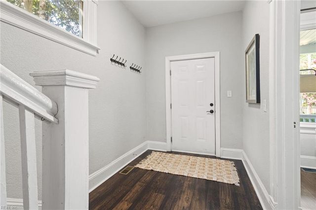 215 W 32nd ST, Norfolk, VA 23504