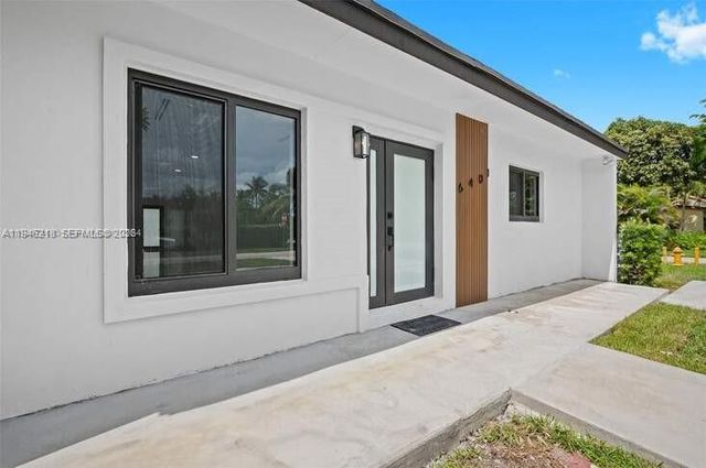 6401 SW 38th St 6401, Miami, FL 33155