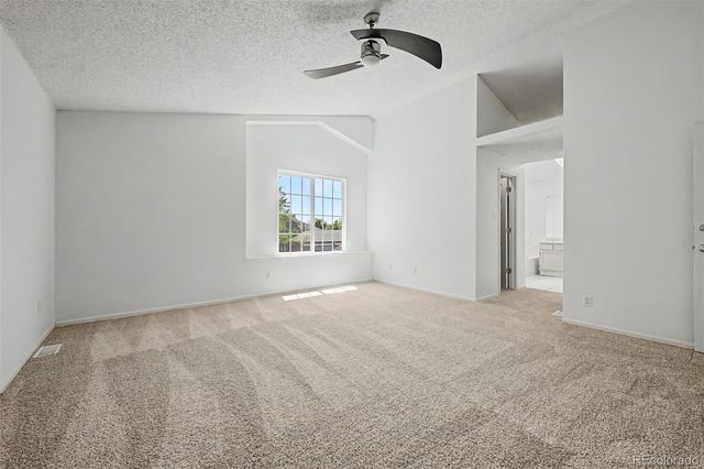5561 E 117th Avenue, Thornton, CO 80233