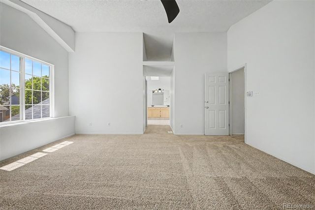 5561 E 117th Avenue, Thornton, CO 80233