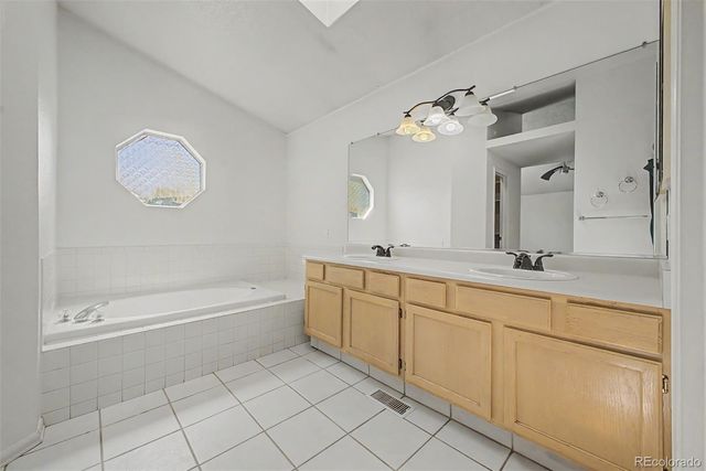 5561 E 117th Avenue, Thornton, CO 80233