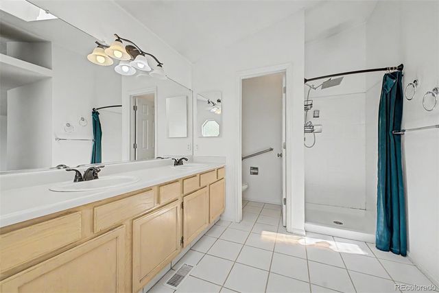 5561 E 117th Avenue, Thornton, CO 80233