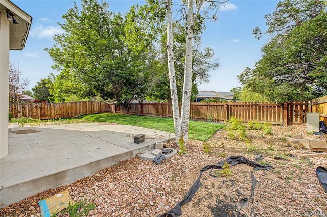 5561 E 117th Avenue, Thornton, CO 80233