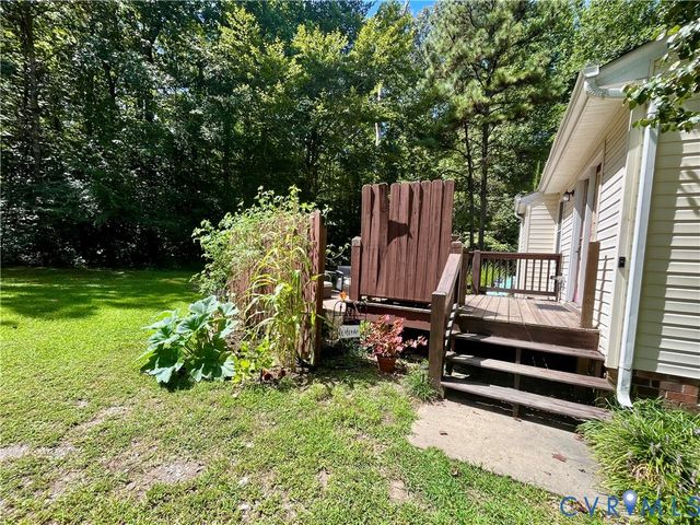 7911 Quinton Pl, Quinton, VA 23141