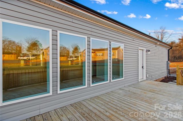 447 Lookout Dam Road, Statesville, NC 28625