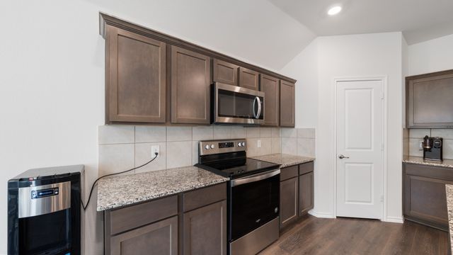 2228 Starling Street, Crandall, TX 75114