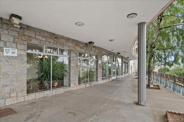 2630 Kingsbridge Terrace 3Q, Bronx, NY 10463