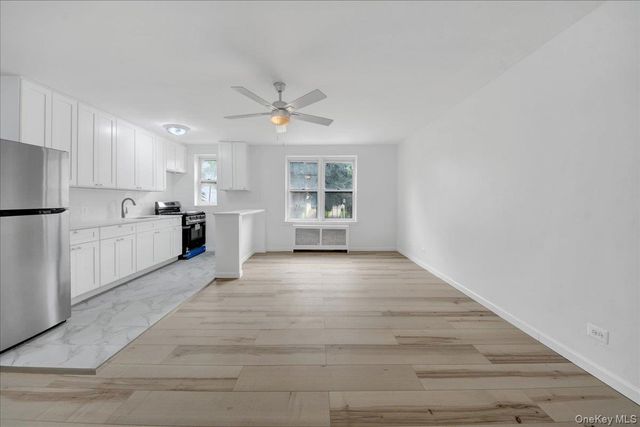 2630 Kingsbridge Terrace 3Q, Bronx, NY 10463