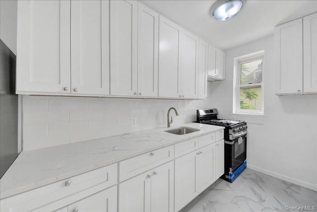 2630 Kingsbridge Terrace 3Q, Bronx, NY 10463