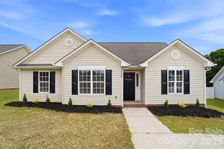 4228 Hey Rock Court, Charlotte, NC 28269
