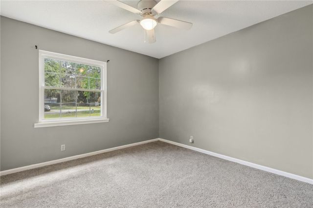 320 Liberty Tree Road, St Marys, GA 31558