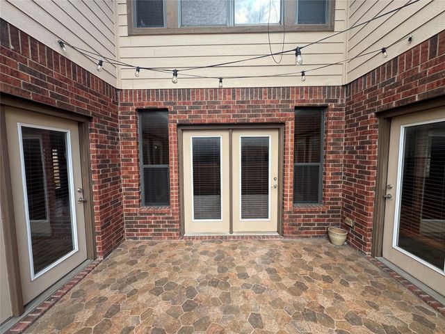 500 Springbrook RD, Pflugerville, TX 78660