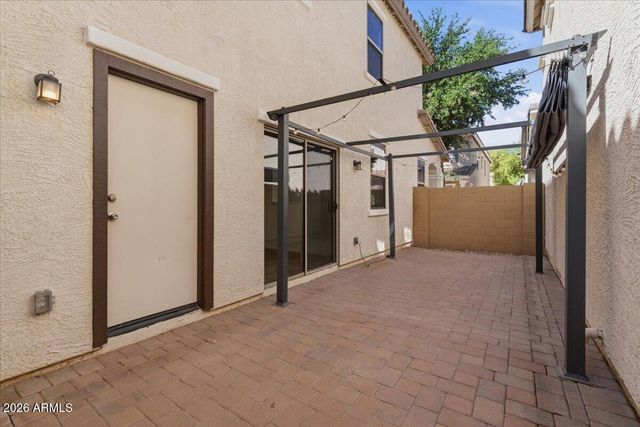 104 E PALOMINO Drive, Gilbert, AZ 85296