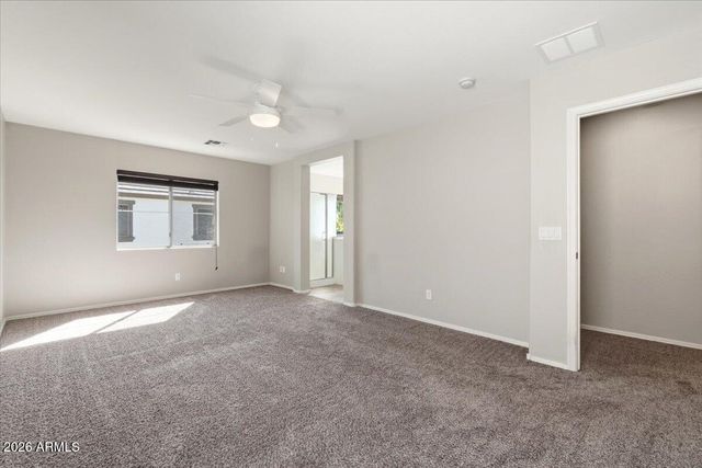 104 E PALOMINO Drive, Gilbert, AZ 85296