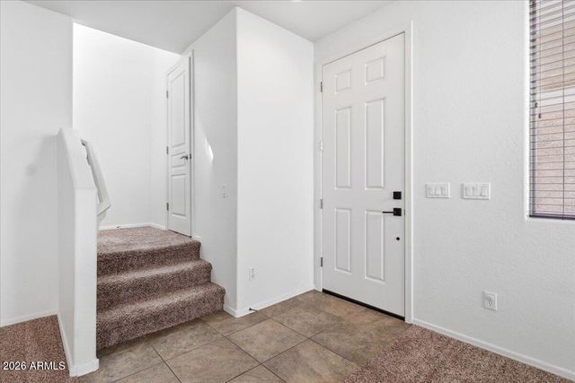 104 E PALOMINO Drive, Gilbert, AZ 85296