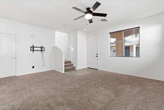 104 E PALOMINO Drive, Gilbert, AZ 85296