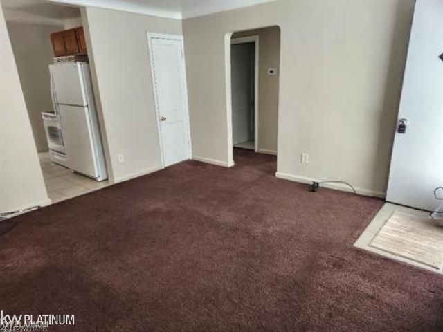 22835 Socia Street, Saint Clair Shores, MI 48082