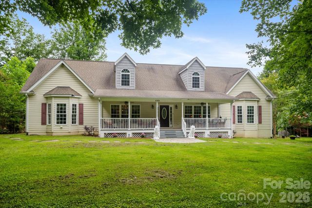 115 Barton Road, Brevard, NC 28712