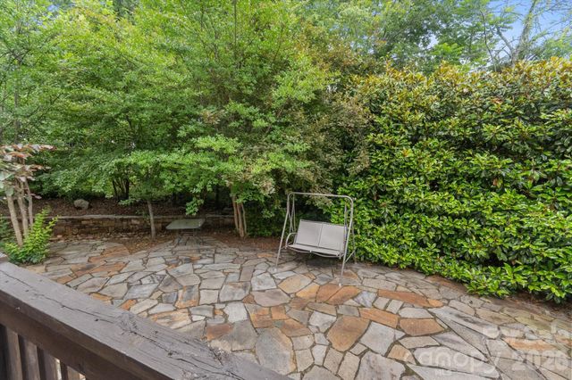 115 Barton Road, Brevard, NC 28712