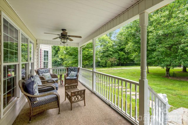 115 Barton Road, Brevard, NC 28712