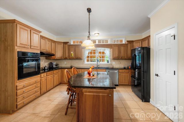 115 Barton Road, Brevard, NC 28712