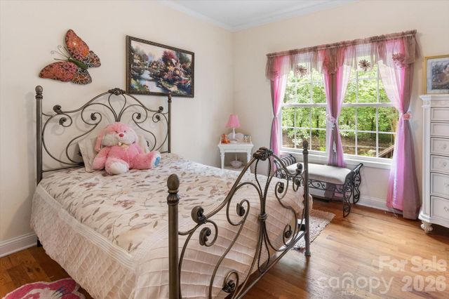 115 Barton Road, Brevard, NC 28712
