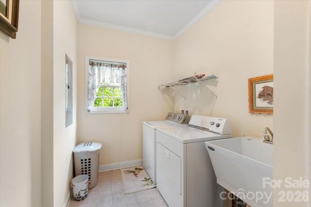 115 Barton Road, Brevard, NC 28712