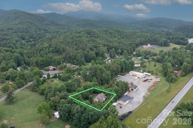 115 Barton Road, Brevard, NC 28712