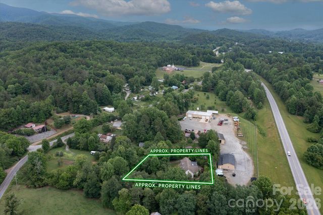 115 Barton Road, Brevard, NC 28712