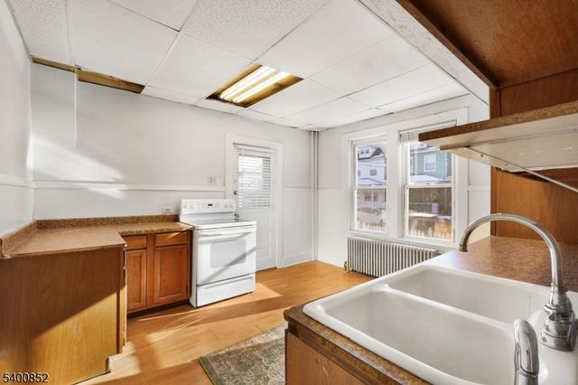 79 Schultz Avenue, Phillipsburg Town, NJ 08865